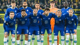 曼联队内风波：加纳乔与阿莫林冲突升级，球星介入调解